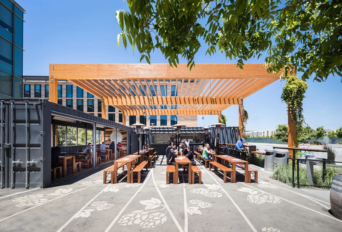 Fieldwork Brewing San Mateo container taproom patio